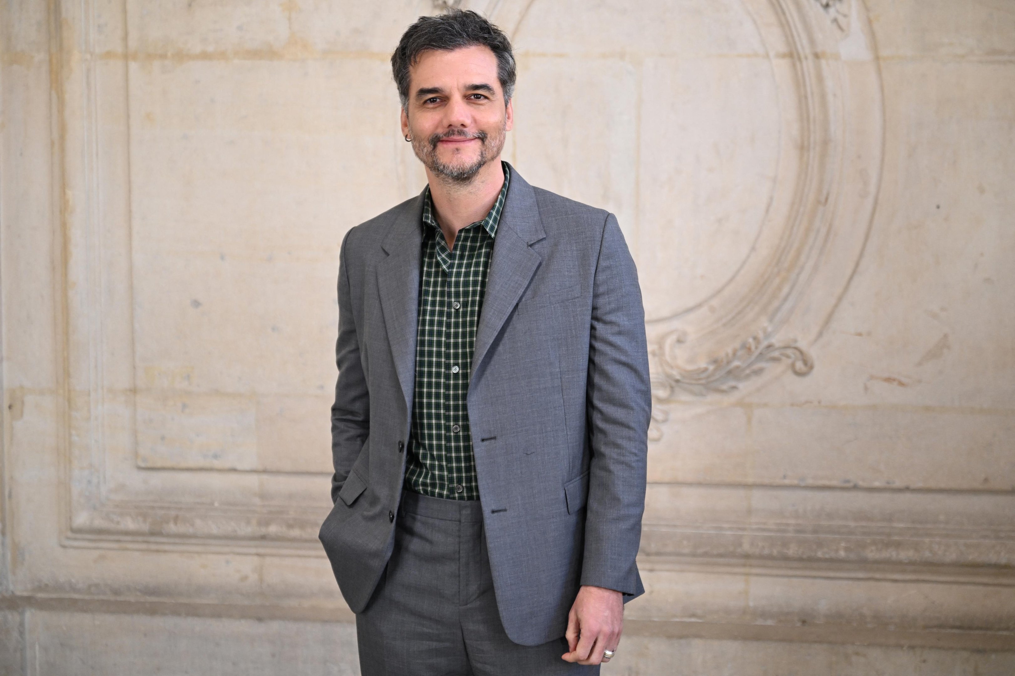 Wagner Moura em recente evento da temporada em Paris
