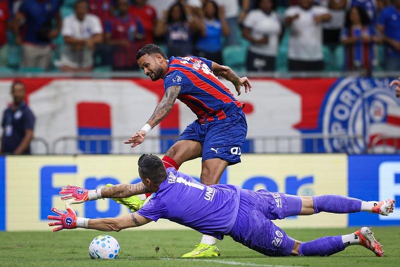 Partida entre cariocas e baianos na Arena Fonte Nova terminou com o placar de 1 a 1