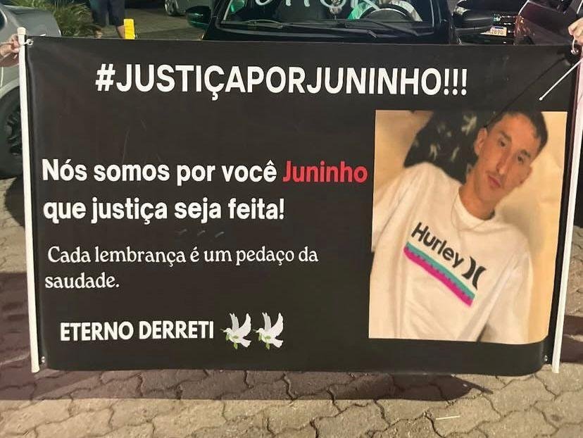 O julgamento foi marcado pelo clamor por justi&ccedil;a de familiares e amigos da v&iacute;tima presentes