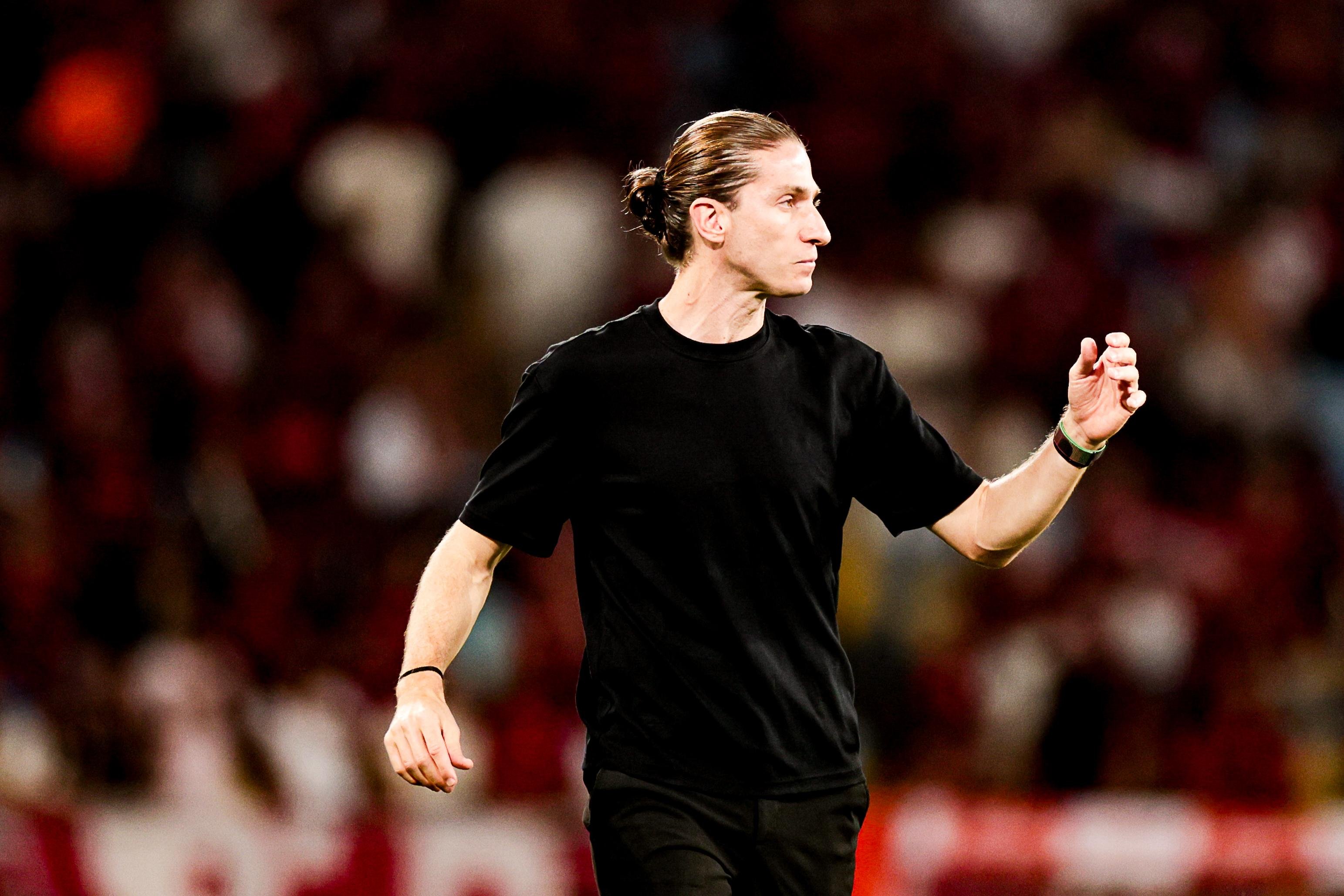 Filipe Lu&iacute;s n&atilde;o revelou a escala&ccedil;&atilde;o para este inesperado jogo decisivo contra um advers&aacute;rio de pouca express&atilde;o