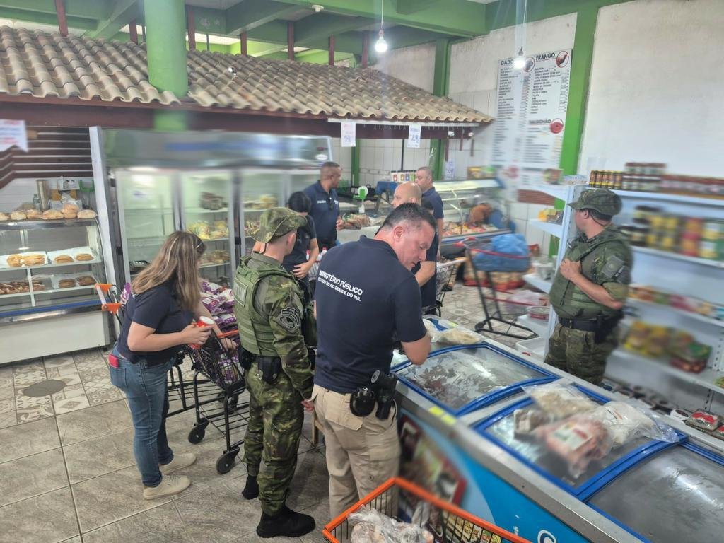 Todo o material apreendido foi descartado