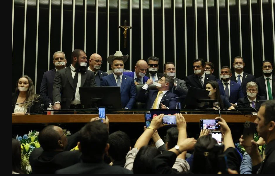 Trov&atilde;o, Marcel van Hattem (Novo-RS) e Marcos Pollon (PL-MS)