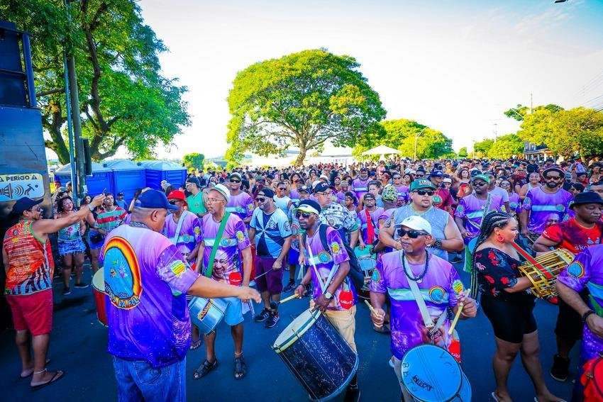 Porto Alegre recebe quatro circuitos de Carnaval de Rua neste final de semana