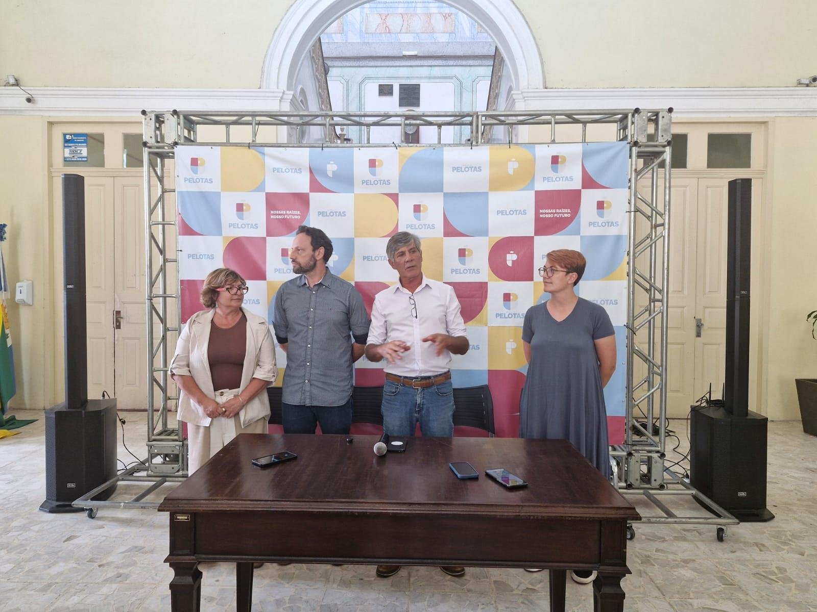 O an&uacute;ncio foi feito pelo prefeito Fernando Marroni, que tamb&eacute;m confirmou reajuste no piso do magist&eacute;rio
