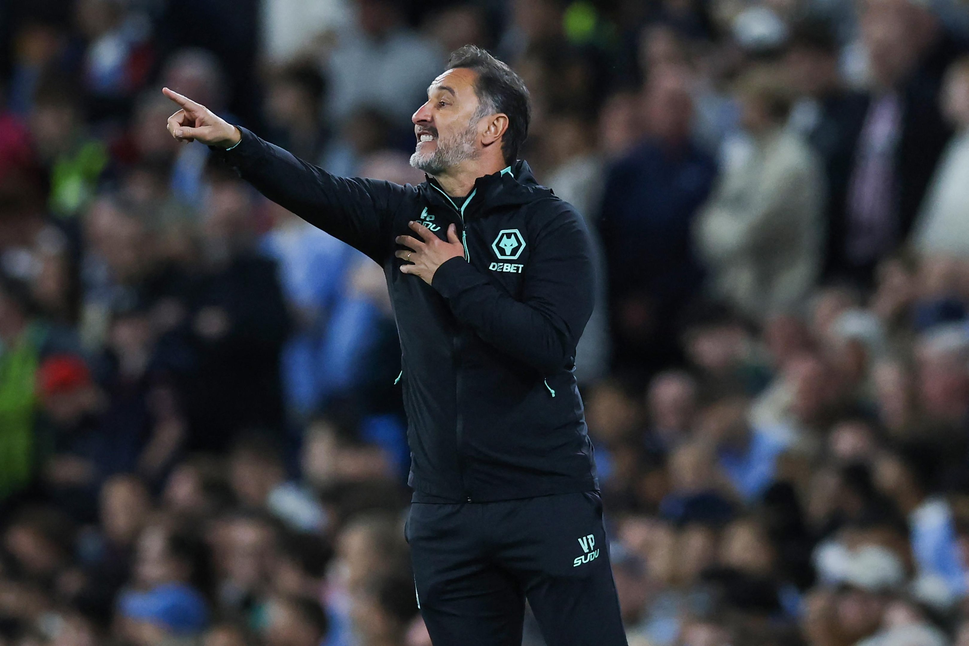 Vitor Pereira assumir&aacute; o comando do Nottingham Forest