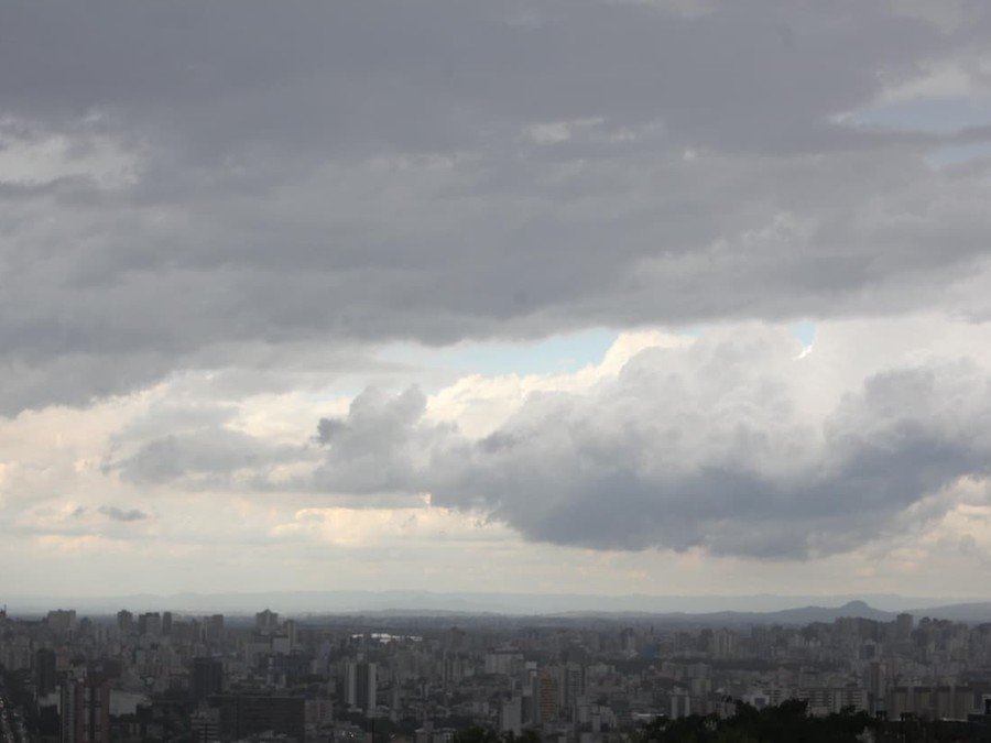 Instabilidade avança pelo Estado com risco de chuva forte, raios e granizo Instabilidade avança pelo Estado com risco de chuva forte, raios e granizo