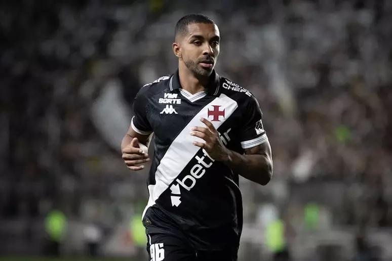Paulo Henrique entrou na mira do Tricolor