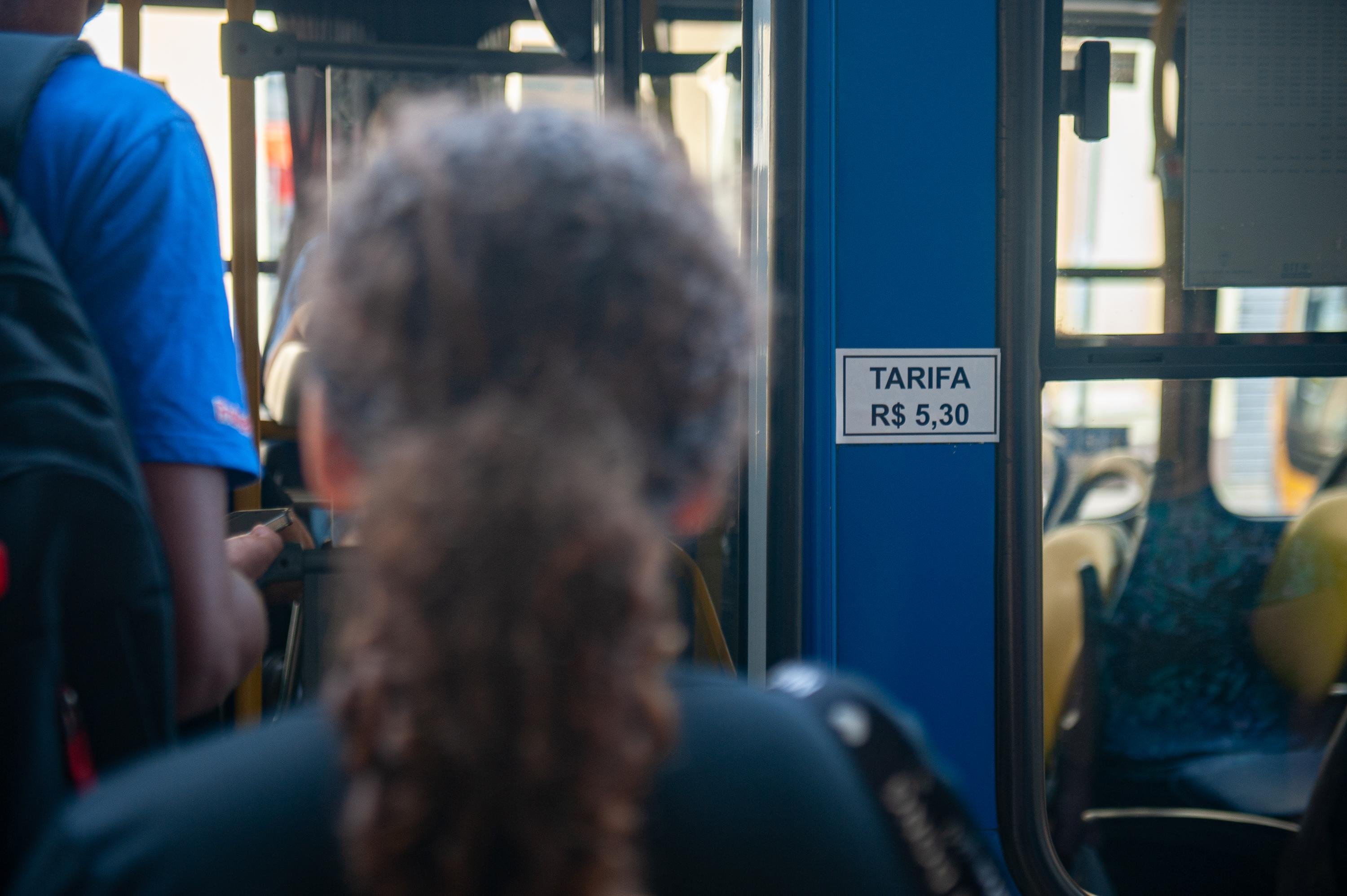 Valor sobe de R$5 para R$5,30 na passagem de &ocirc;nibus