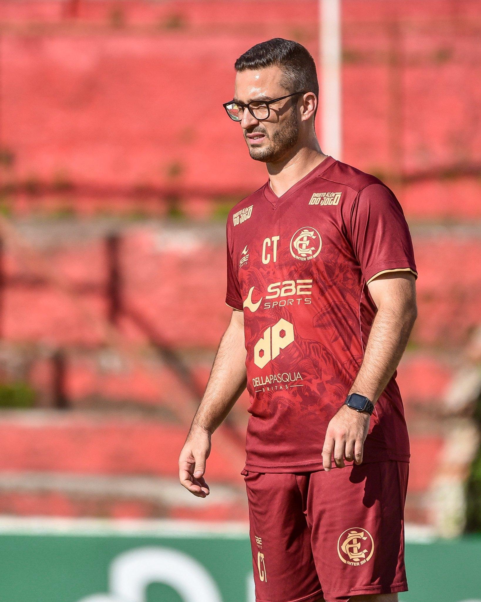 Wiliam Campos, t&eacute;cnico do Inter-SM