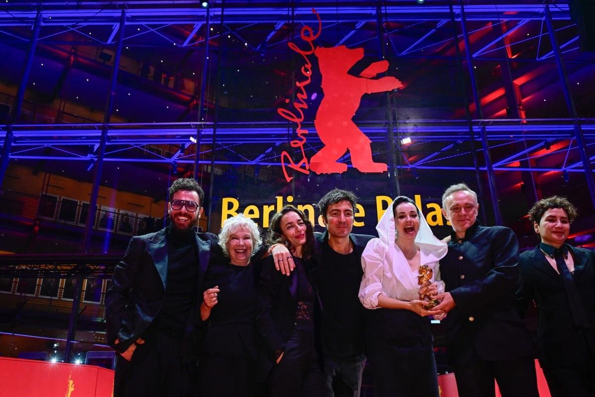 "Gelbe Briefe", do cineasta alem&atilde;o Ilker Catak, ganhou o Urso de Ouro de melhor filme no Festival de Cinema de Berlim
