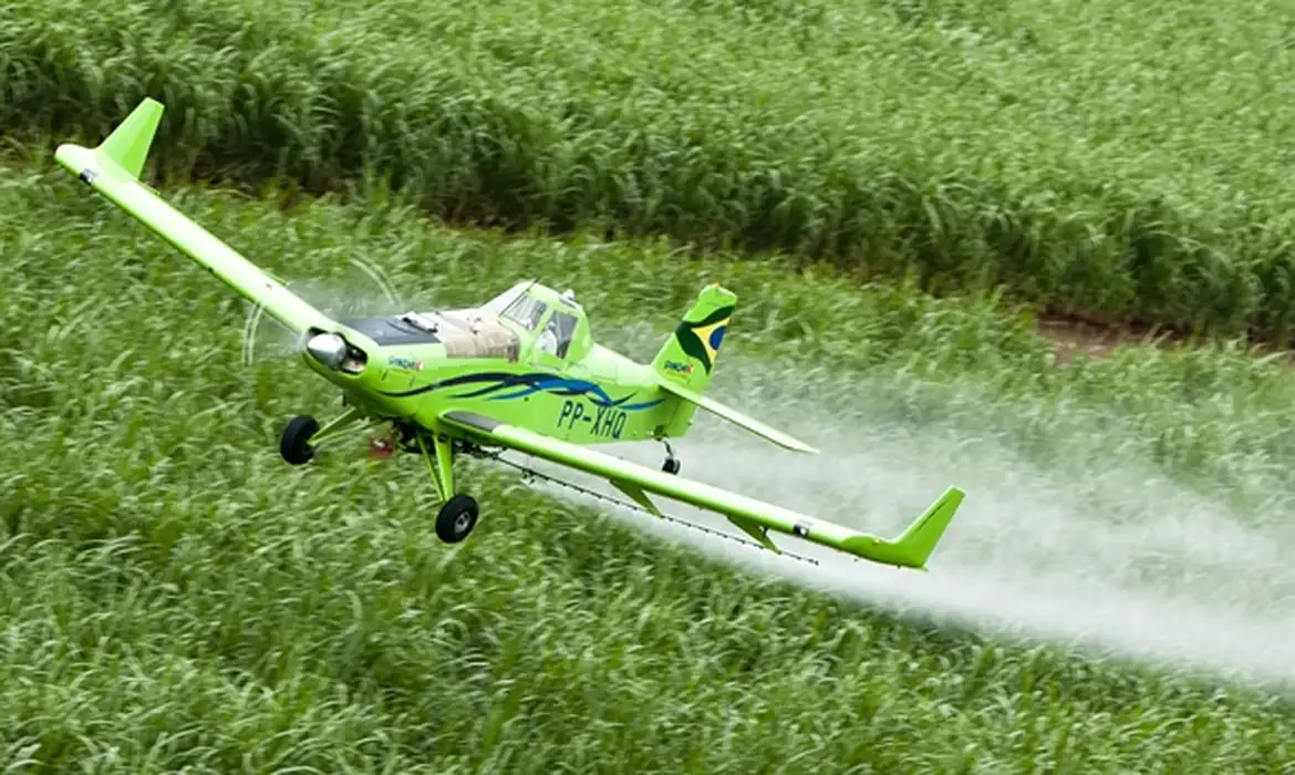 Pesquisa revela que o Brasil, China, Estados Unidos e &Iacute;ndia respondem juntos por 53% a 68% da toxicidade total aplicada no mundo