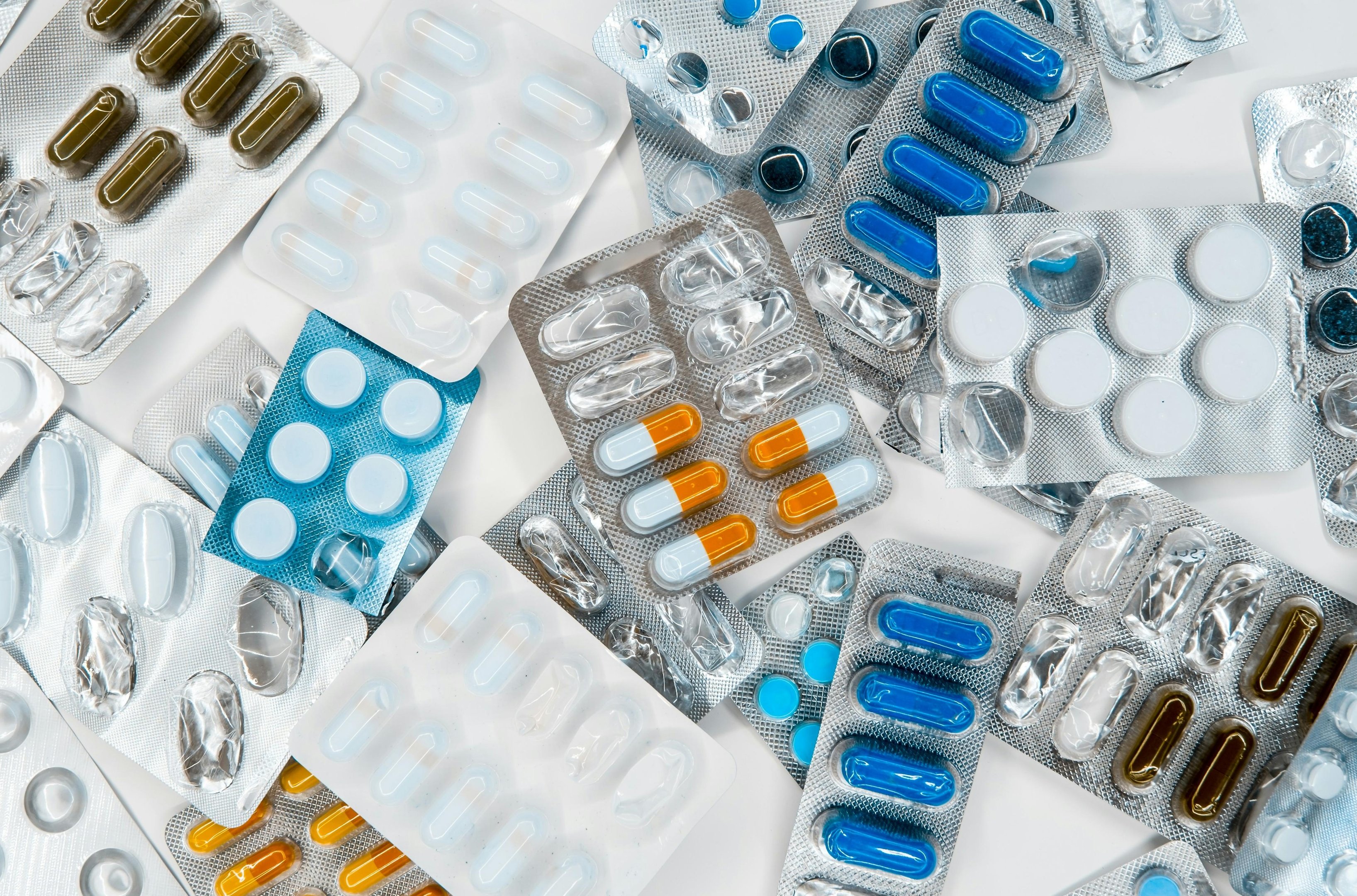 Texto define exig&ecirc;ncias para a venda de medicamentos