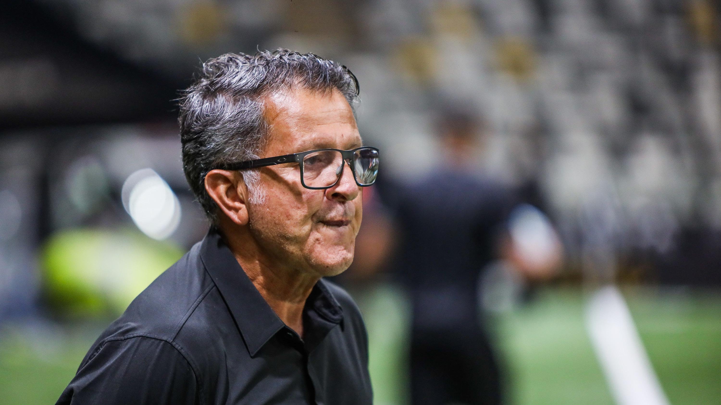Colombiano Juan Carlos Osorio comanda o Remo