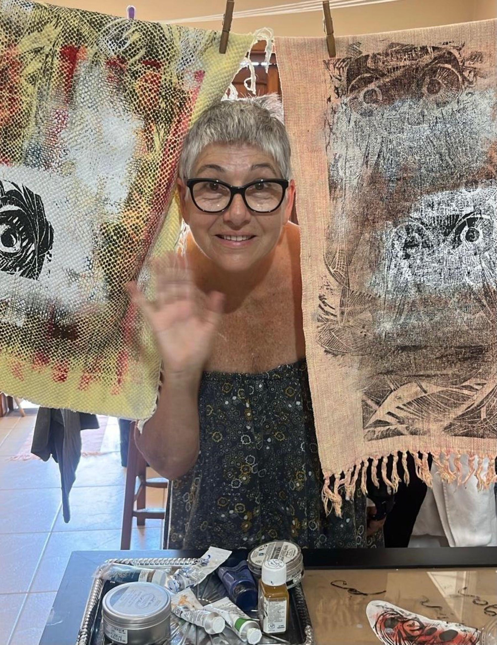 A Gravura Galeria de Arte inaugura nesta ter&ccedil;a, 24, &agrave;s 18h30min, a exposi&ccedil;&atilde;o &ldquo;Medita&ccedil;&otilde;es &agrave; beira d&acute;&aacute;gua&rdquo;, da artista visual Sibelle Machado, radicada na Fran&ccedil;a h&aacute; mais de 40 anos.