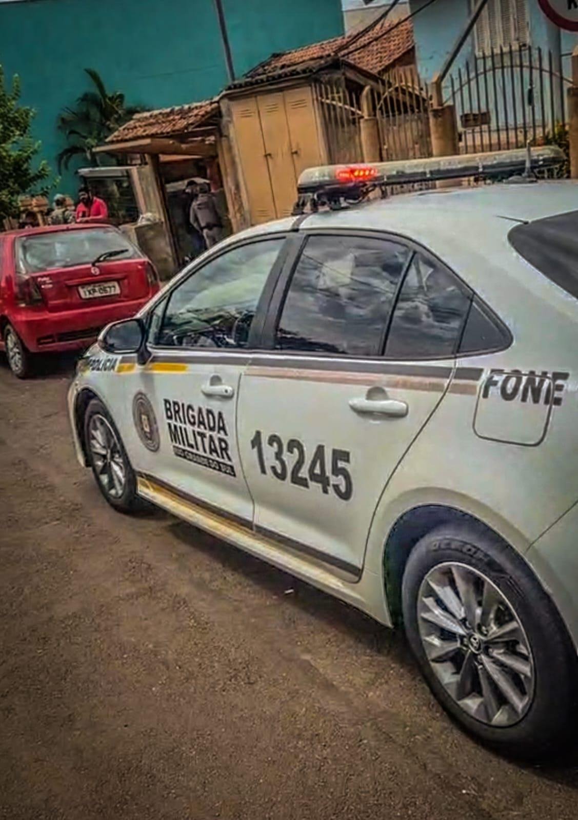 Crime ocorreu por volta das 13h em uma pens&atilde;o no bairro S&atilde;o Geraldo