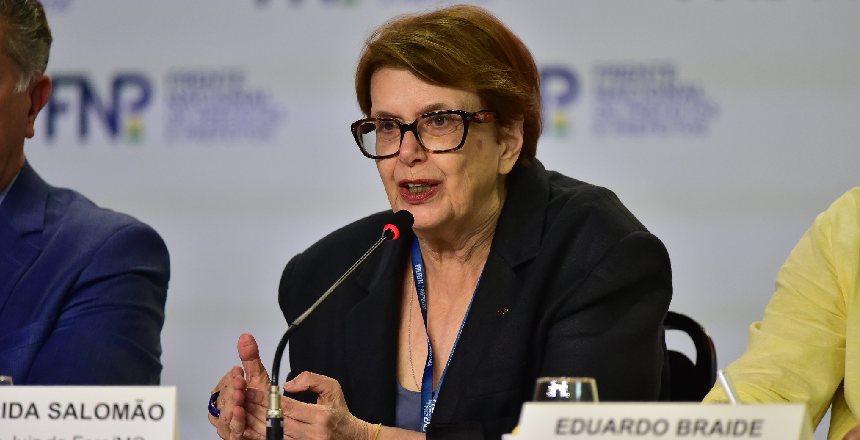 Margarida destacou que o decreto de calamidade, assinado tamb&eacute;m durante a madrugada, permite &agrave; administra&ccedil;&atilde;o receber recursos federais e estaduais