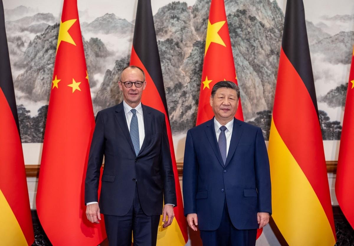 Visita de Merz ocorre em um momento em que Alemanha e China buscam refor&ccedil;ar seus la&ccedil;os econ&ocirc;micos