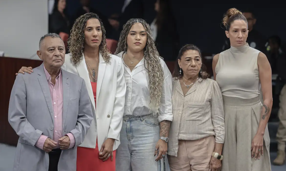 A ministra da Igualdade Racial e os demais familiares de Marielle Franco e do motorista acompanharam o julgamento presencialmente