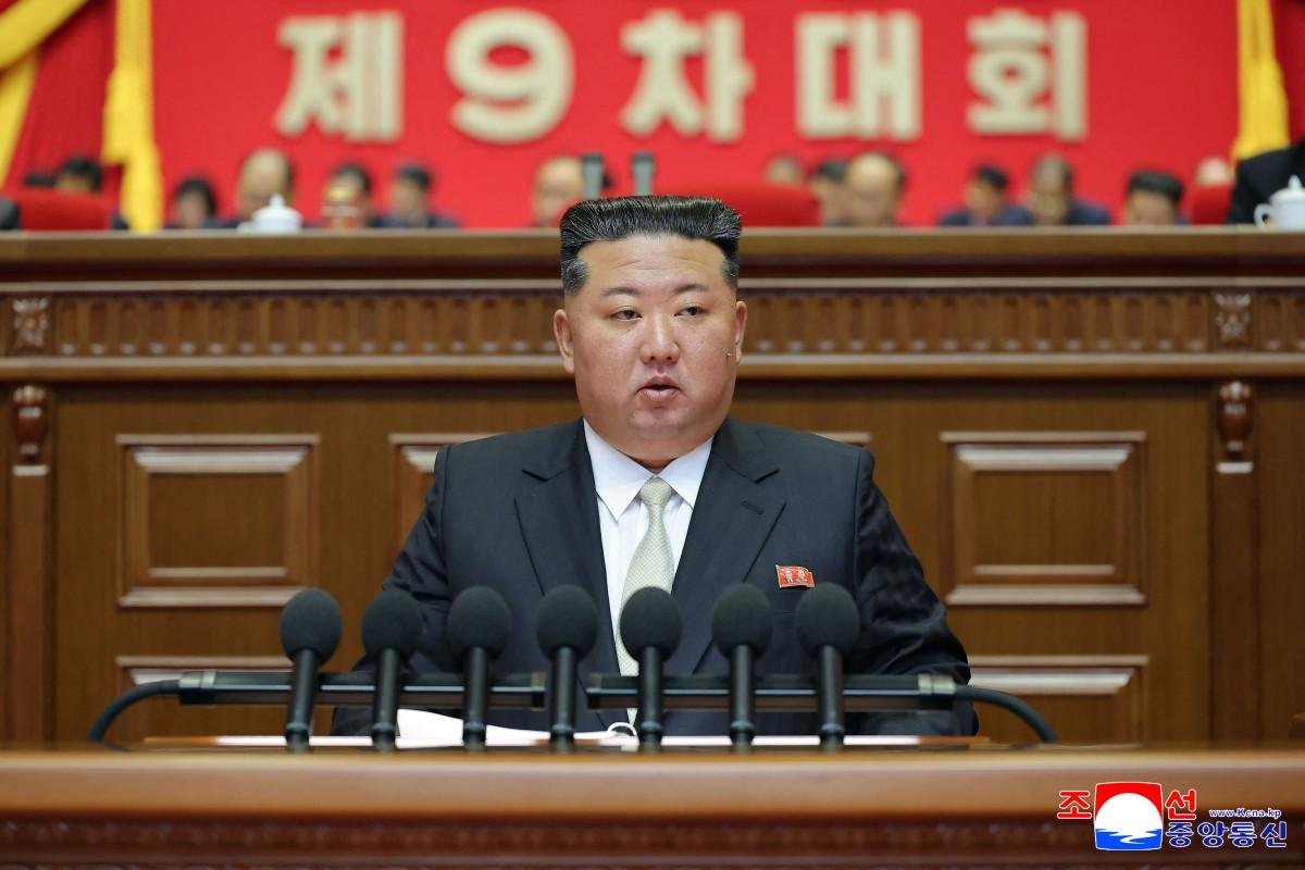 L&iacute;der Kim Jong-un ressaltou que a Coreia do Sul continuava sendo seu inimigo "mais hostil"