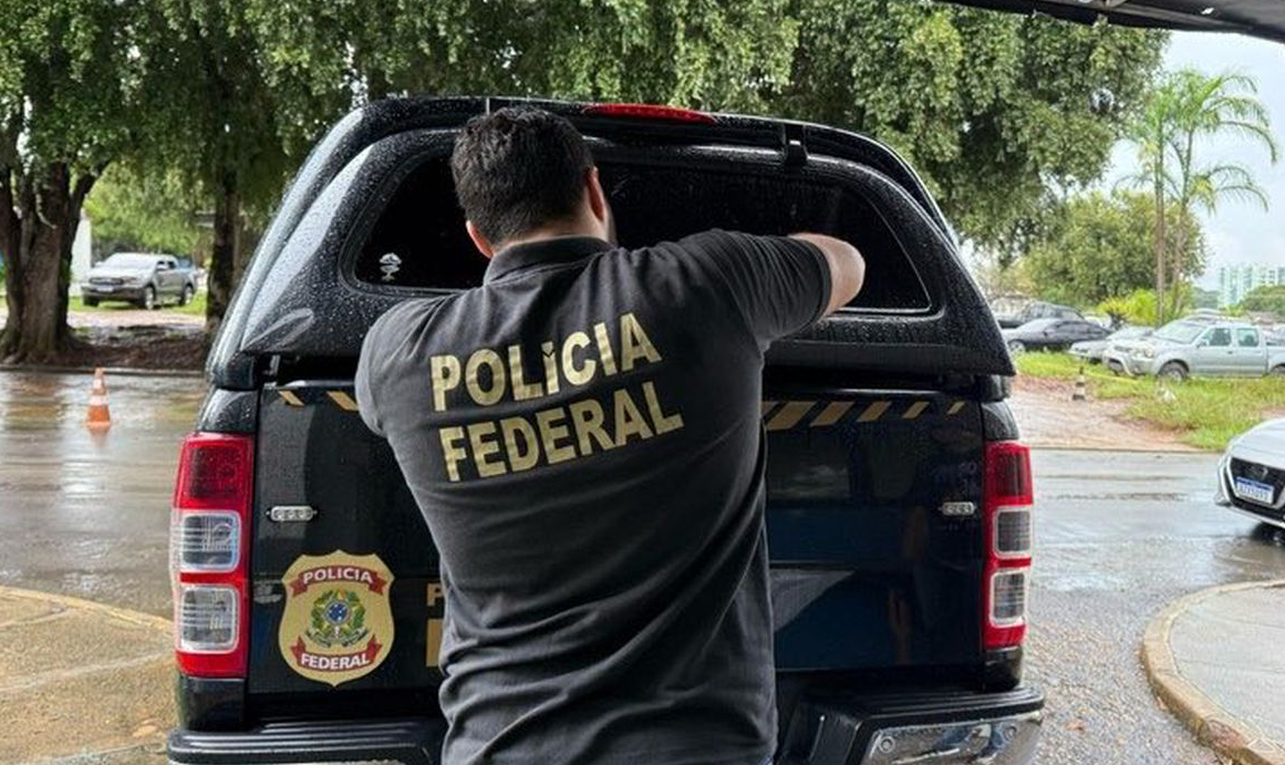 Al&eacute;m de integrar a c&uacute;pula do jogo do bicho do RJ, Adilsinho &eacute; considerado o maior produtor e distribuidor de cigarros falsificados do estado,