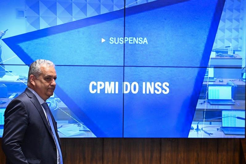 Sess&atilde;o da CPI foi interrompida logo ap&oacute;s o an&uacute;ncio do resultado proferido pelo presidente da comiss&atilde;o, senador Carlos Viana (Podemos-MG)