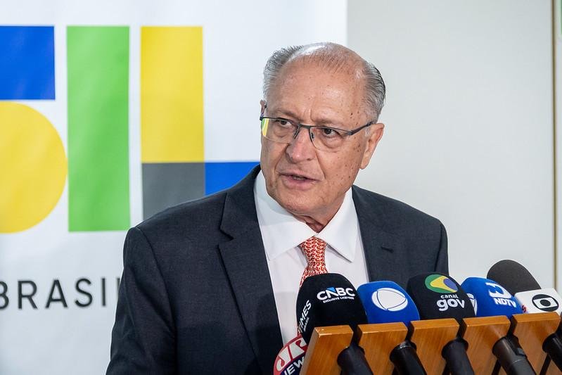 Al&eacute;m de Uruguai e Argentina, que j&aacute; conclu&iacute;ram a ratifica&ccedil;&atilde;o interna, a Uni&atilde;o Europeia decidiu aplicar provisoriamente o acordo
