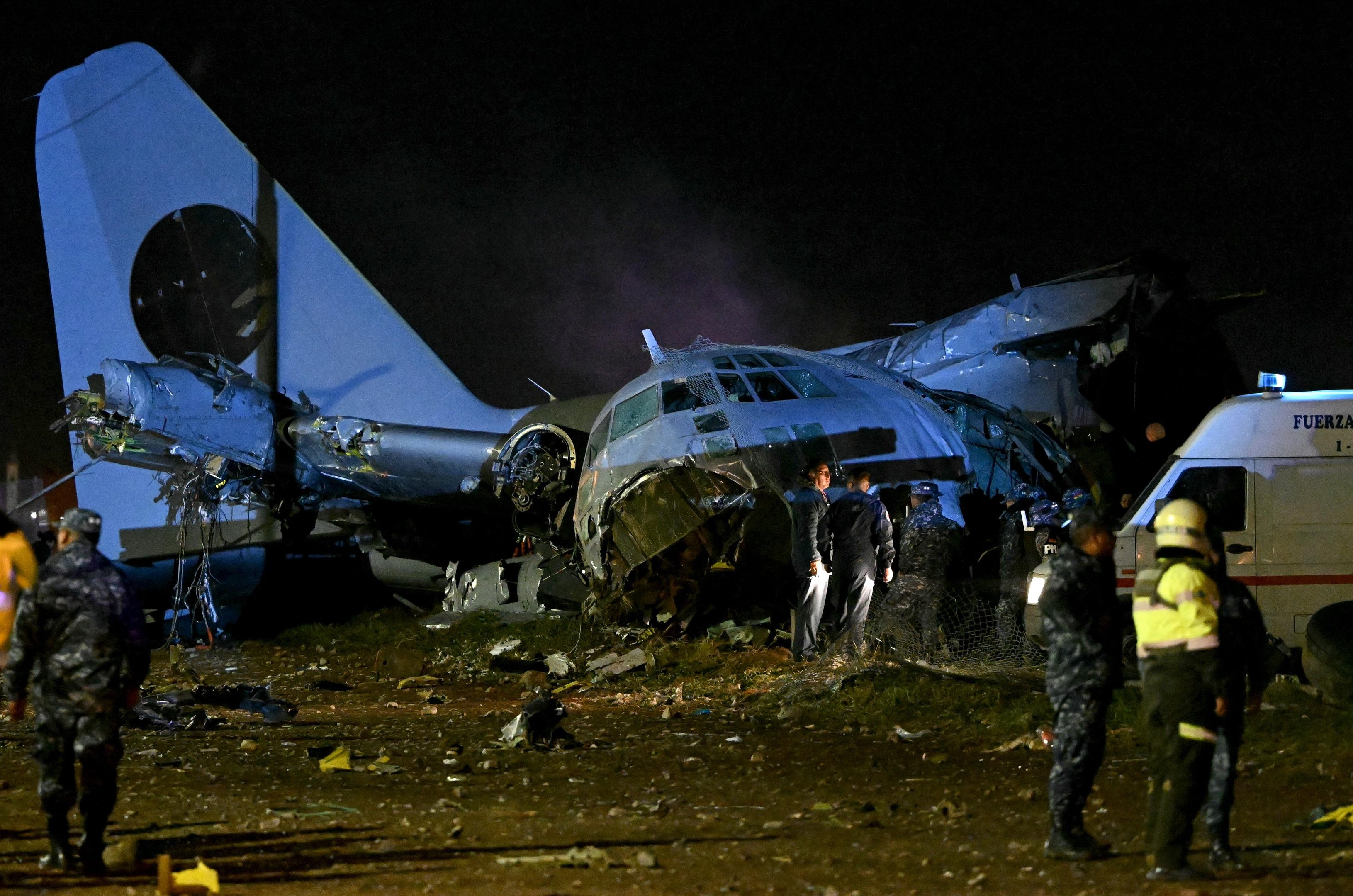 Aeronave colidiu na aproxima&ccedil;&atilde;o para aterrissagem