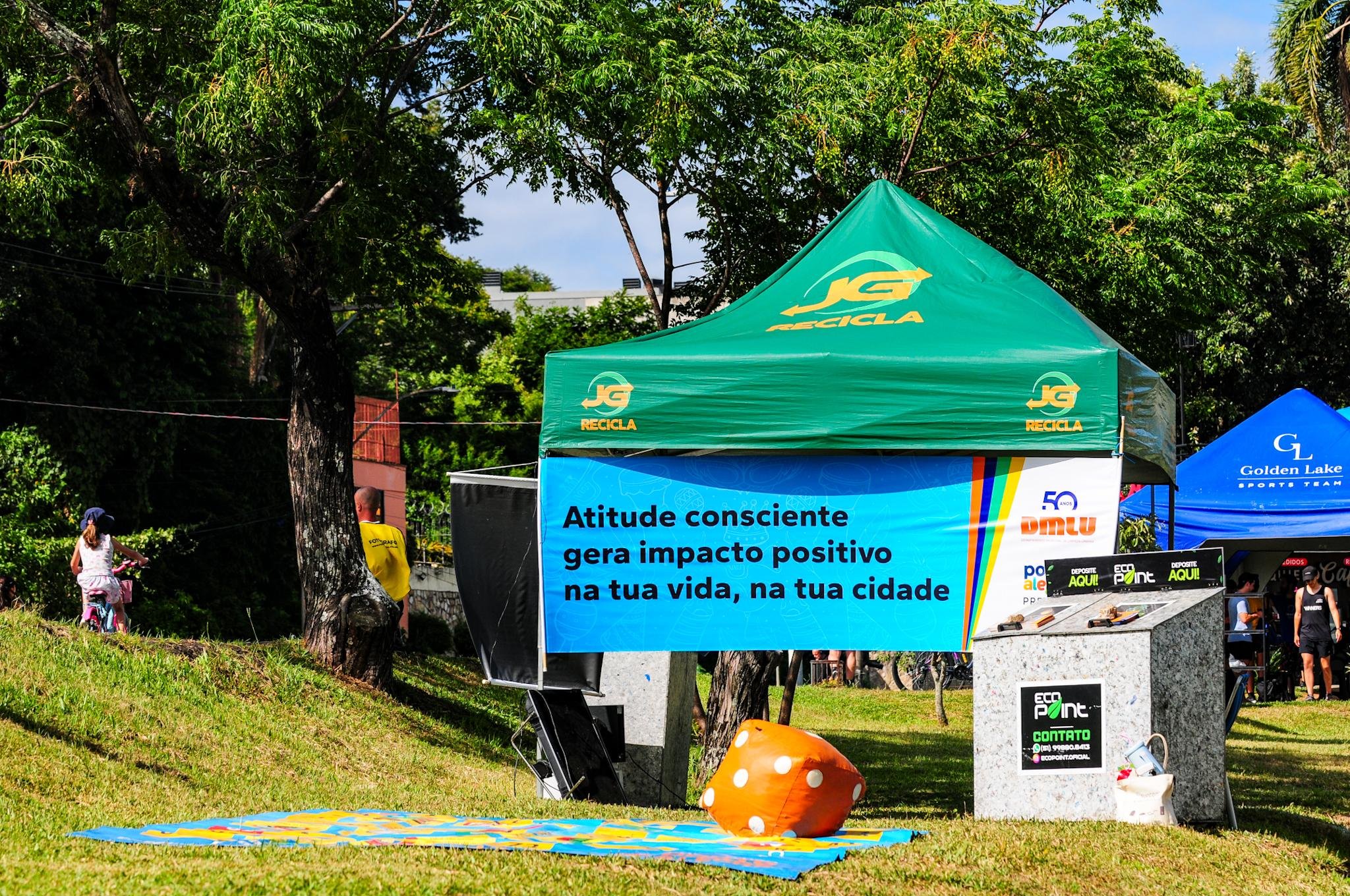 Projeto Orla Limpa em frente a Funda&ccedil;&atilde;o Iber&ecirc; Camargo
