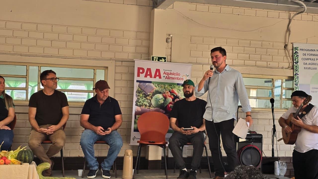 Os alimentos s&atilde;o adquiridos pela Conab junto a cooperativas estaduais e da agricultura familiar