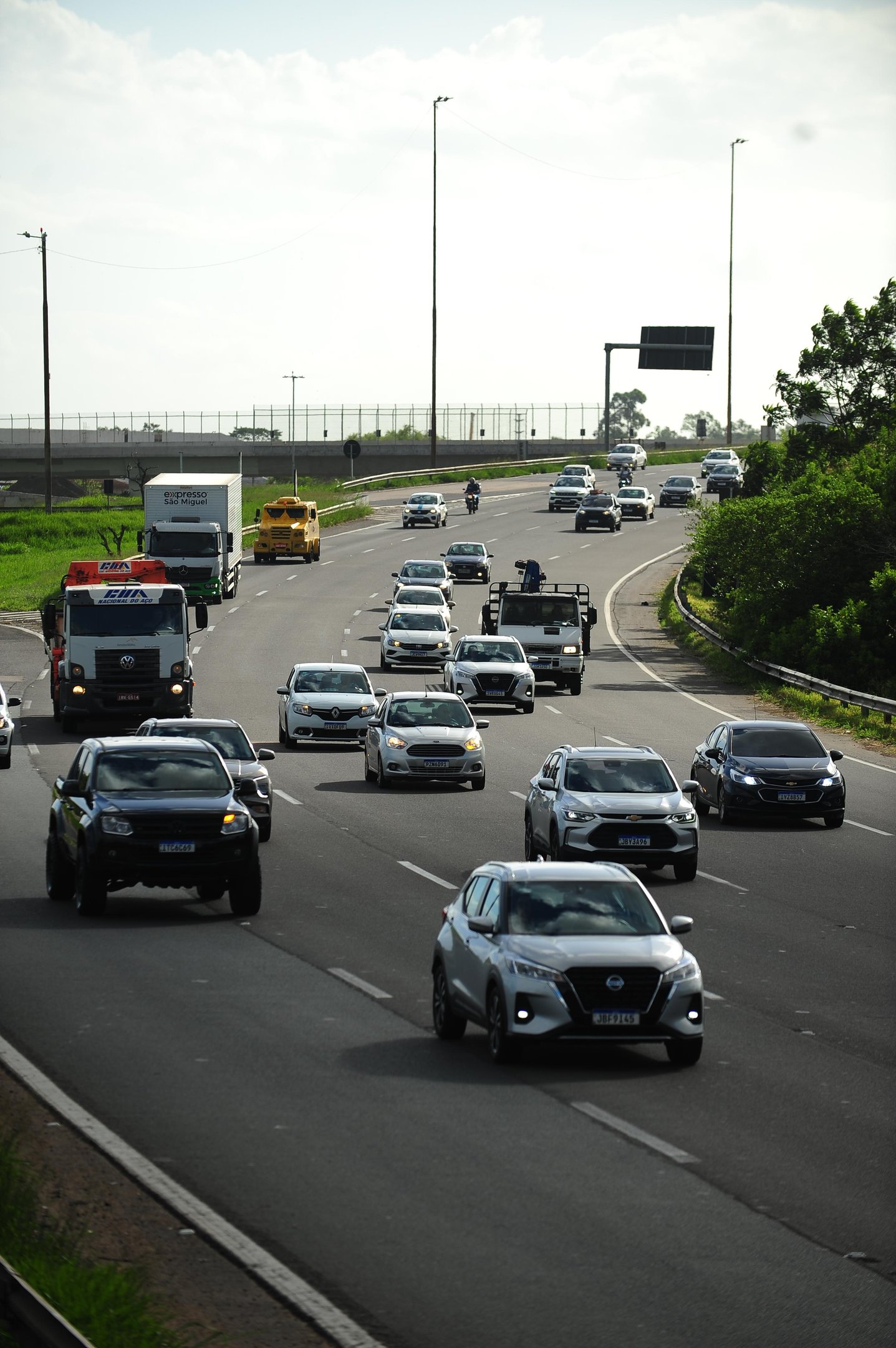 Freeway &eacute; a principal estrada que liga o litoral &agrave; Regi&atilde;o Metropolitana