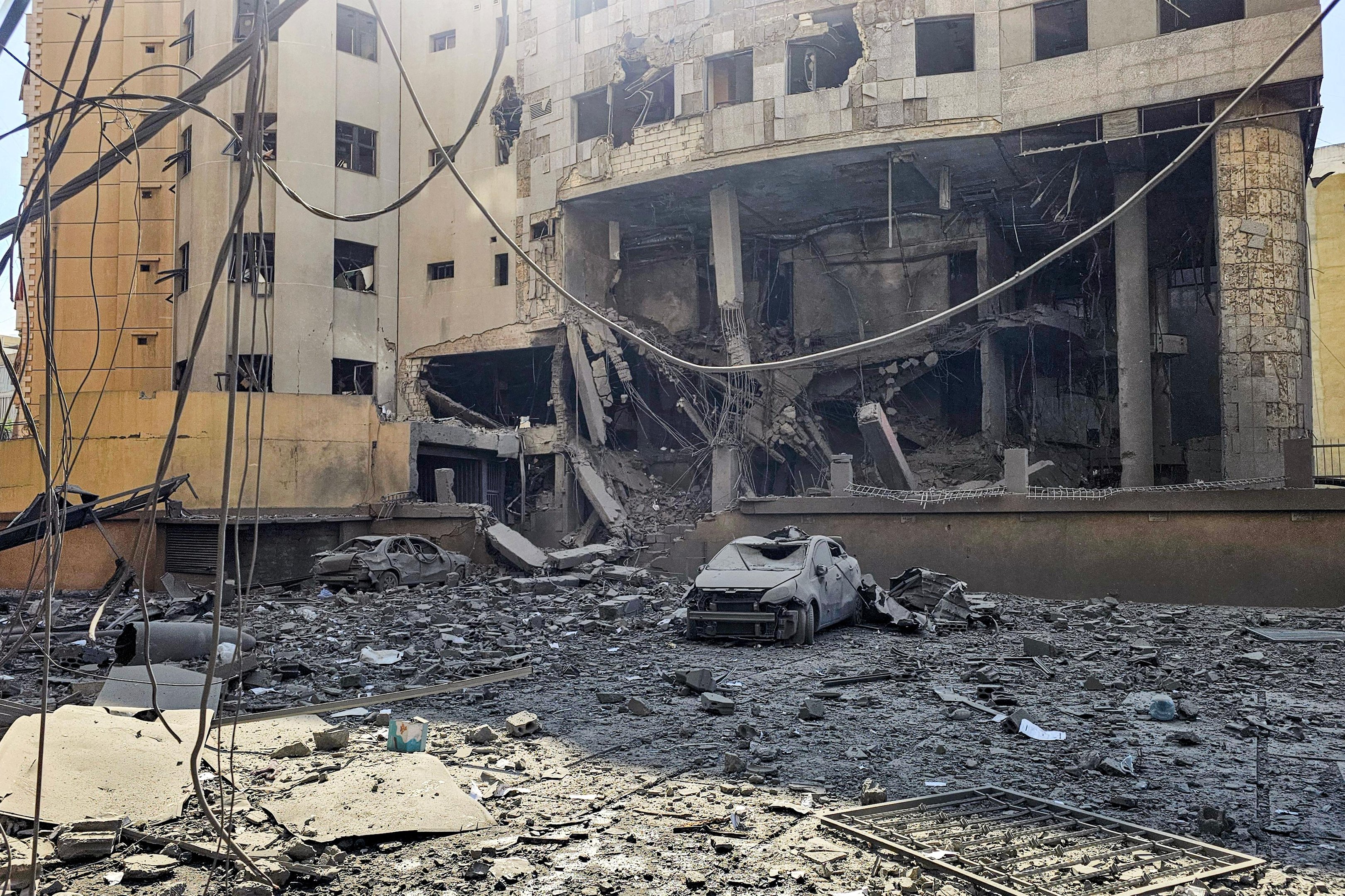 Oriente M&eacute;dio est&aacute; em guerra desde s&aacute;bado