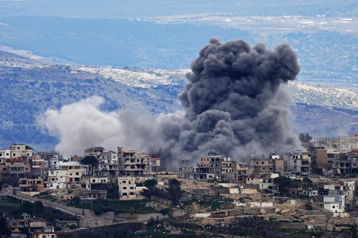 Bombardeios come&ccedil;aram no s&aacute;bado