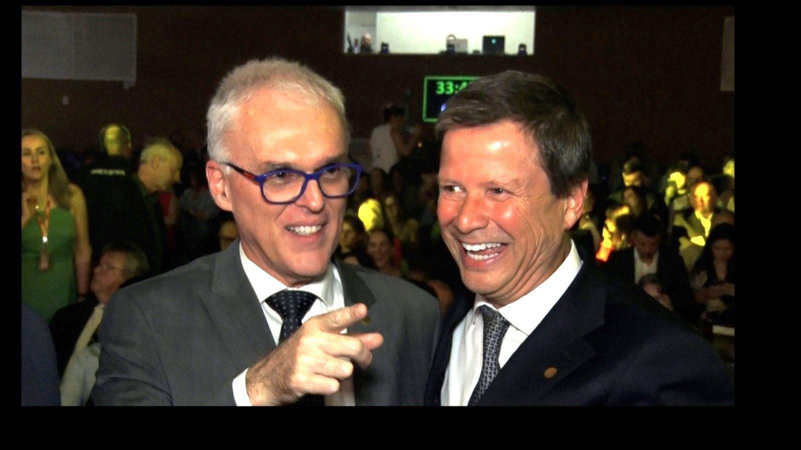 Alexandre Saltz e Claudio Lamachia em recente evento social da cidade