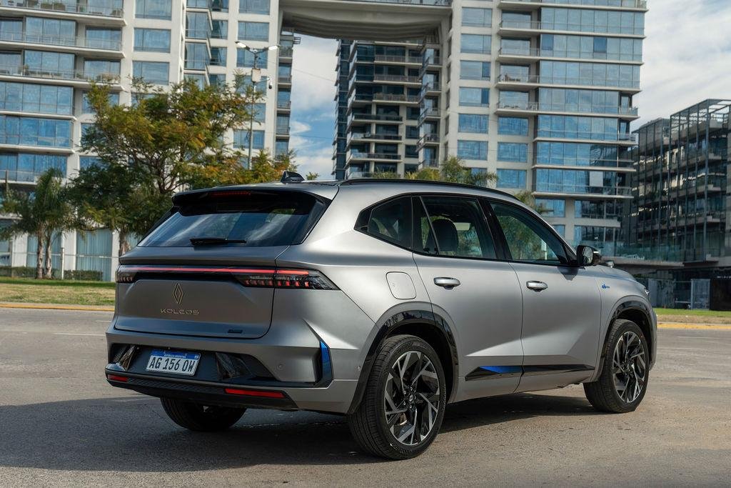 SUV consegue fazer 75 quil&ocirc;metros no modo el&eacute;trico