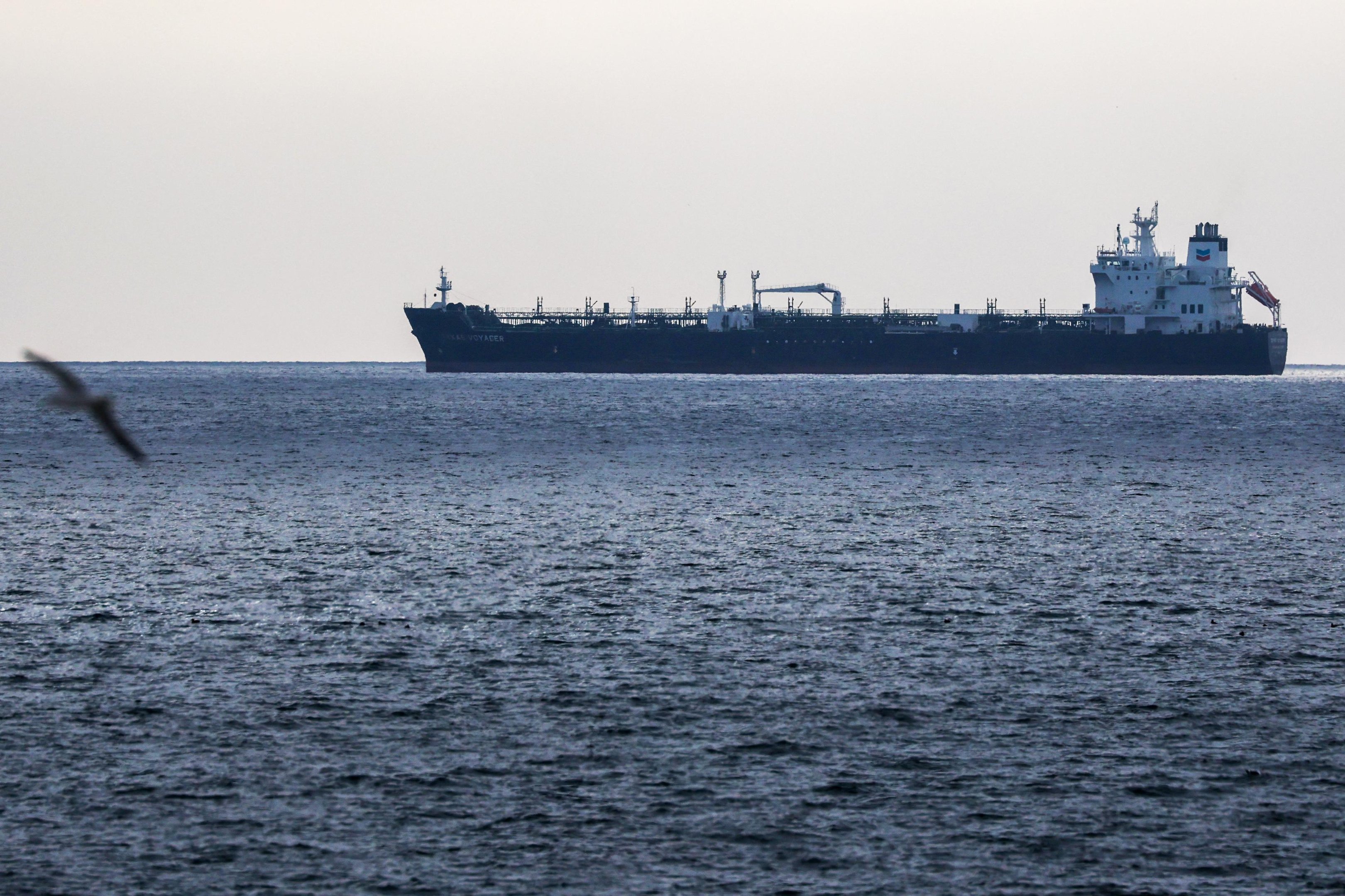Estreito de Ormuz est&aacute; fechado para navios dos EUA, Israel e Europa, diz Guarda Revolucion&aacute;ria do Ir&atilde;