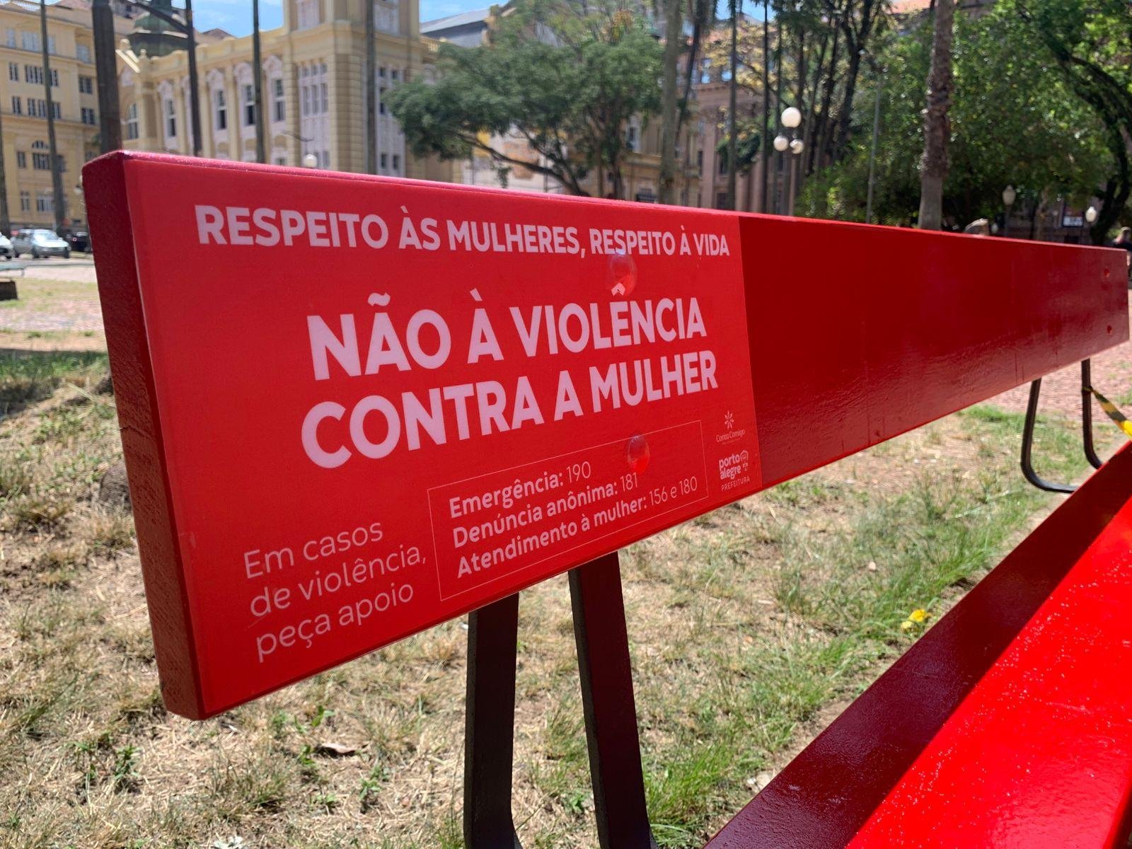 Banco traz informa&ccedil;&otilde;es sobre canais de den&uacute;ncia e centros de apoio &agrave; v&iacute;tima