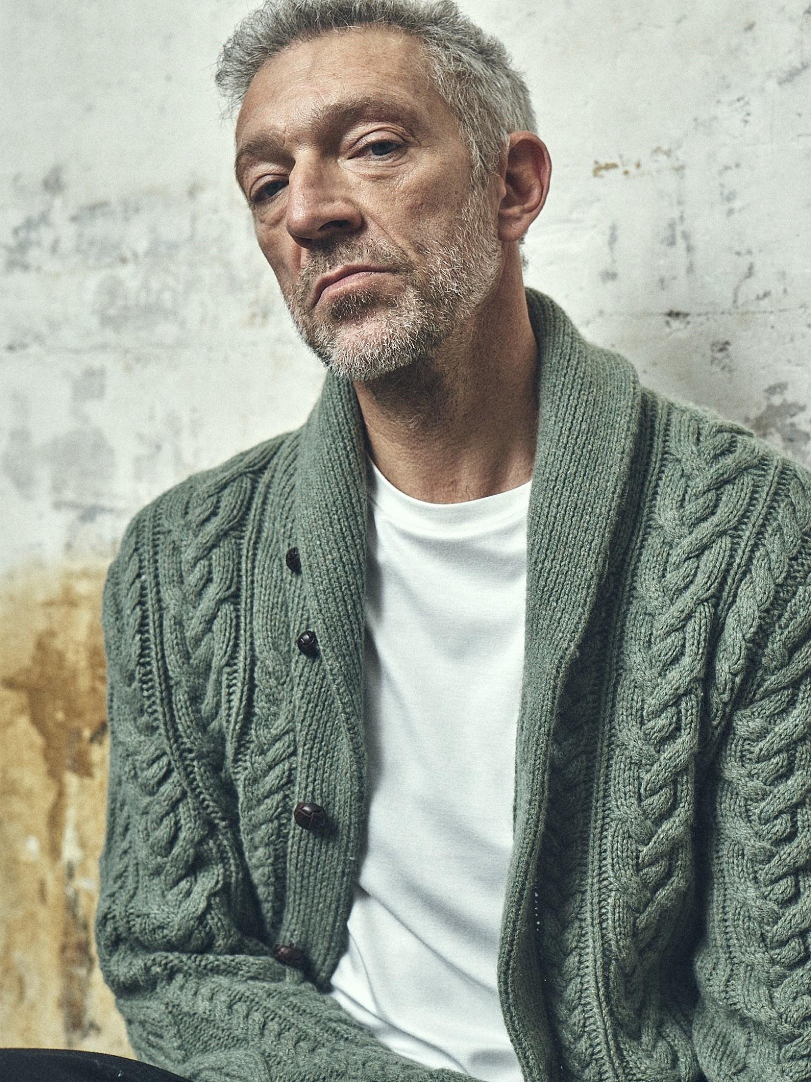 Ator Vincent Cassel integra a produ&ccedil;&atilde;o The White Lotus