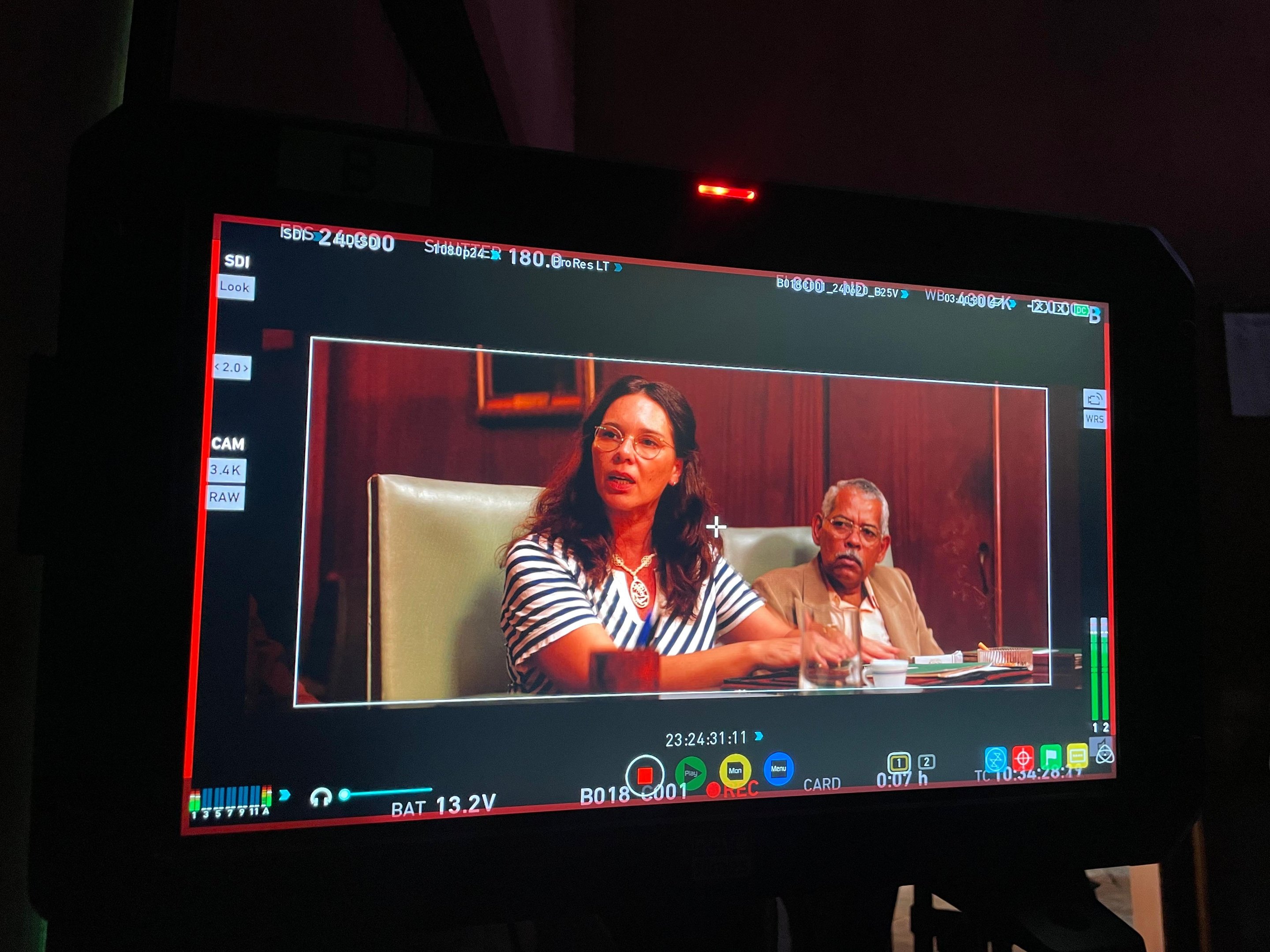 Produtora ga&uacute;cha Rafaela Pavin estreando como atriz no papel de Luanda em &lsquo;O Agente Secreto&rsquo;