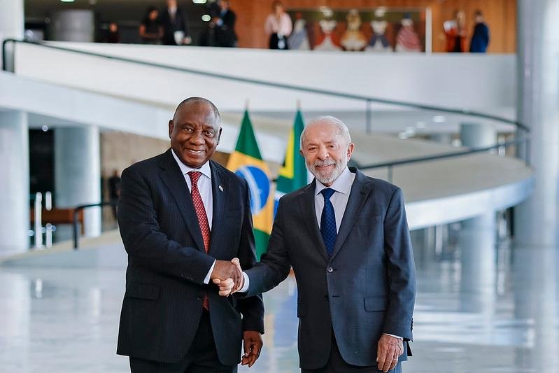 Ramaphosa foi recepcionado no Pal&aacute;cio do Planalto,