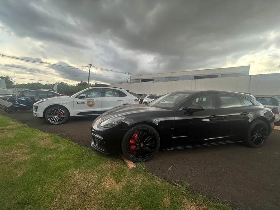 Autom&oacute;vel de luxo &eacute; avaliado em R$ 1 milh&atilde;o