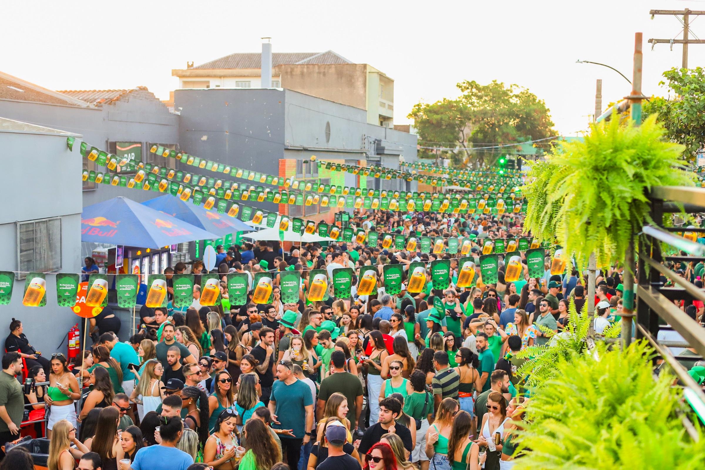Com entrada gratuita, evento contou com atra&ccedil;&otilde;es musicais e interativas de marca