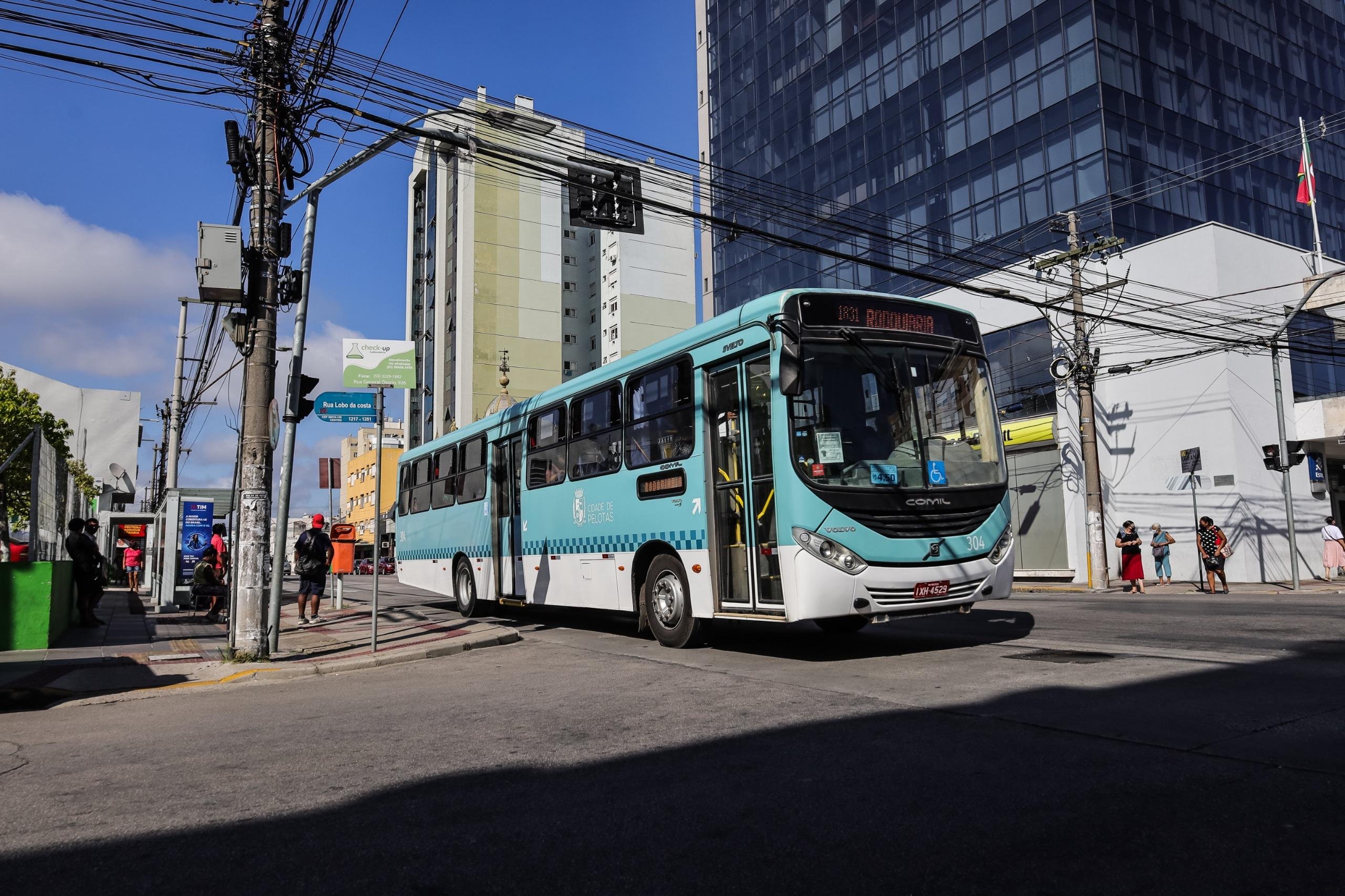 A prefeitura de Pelotas e os empres&aacute;rios do transporte coletivo buscam com o MP pactuar mecanismos de fiscaliza&ccedil;&atilde;o quanto a aumentos antes de reajustar o pre&ccedil;o dos combust&iacute;veis