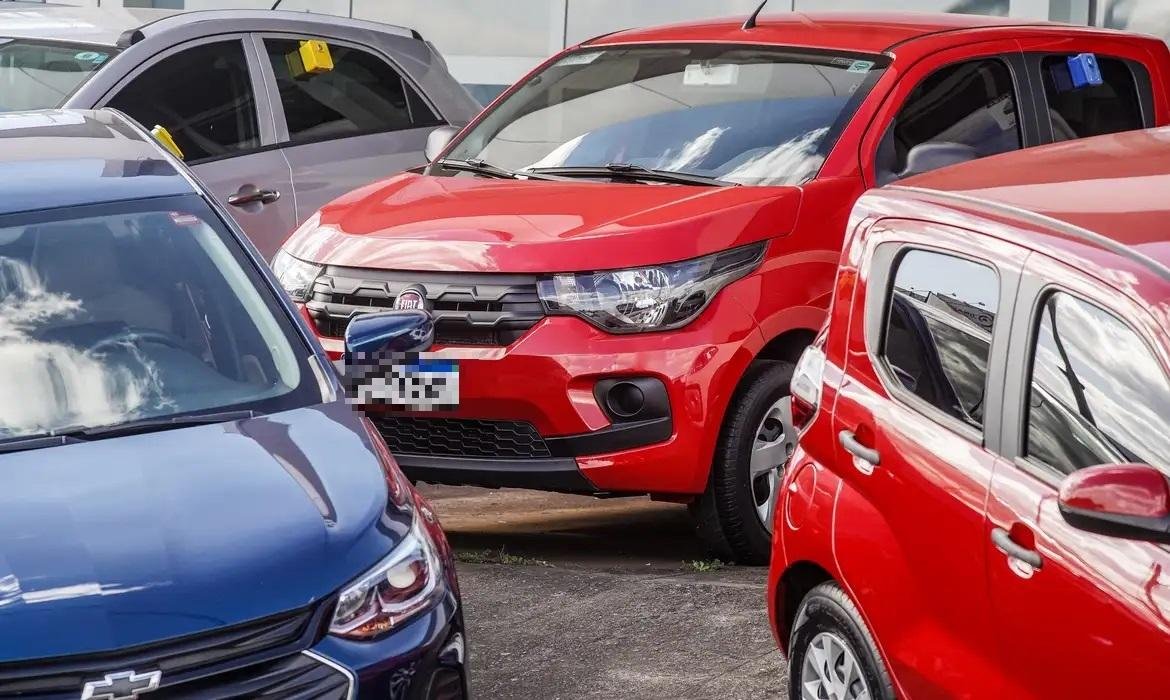 Motoristas n&atilde;o precisar&atilde;o mais pagar a taxa de licenciamento