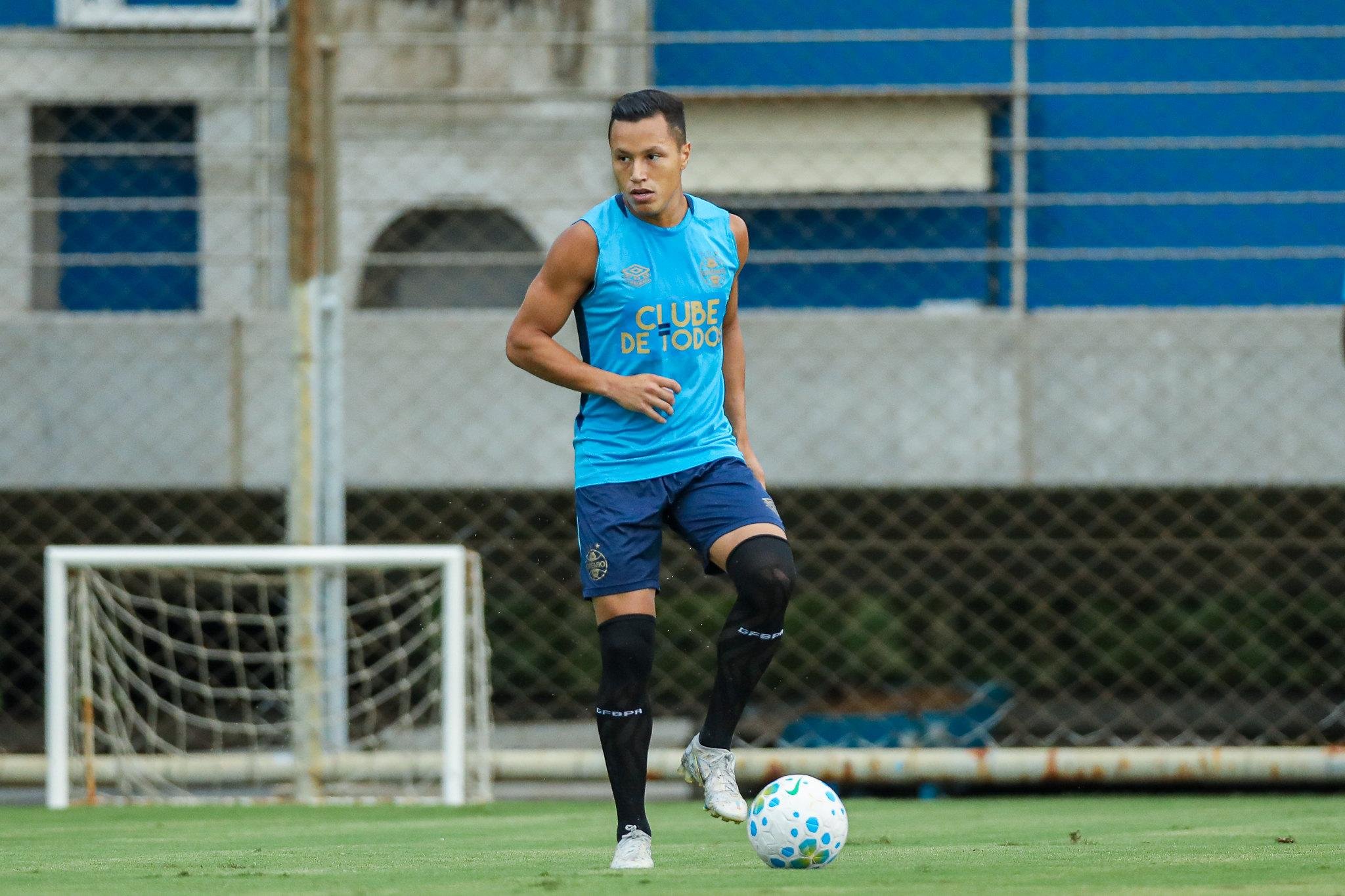 Marlon retorna ao time contra os baianos