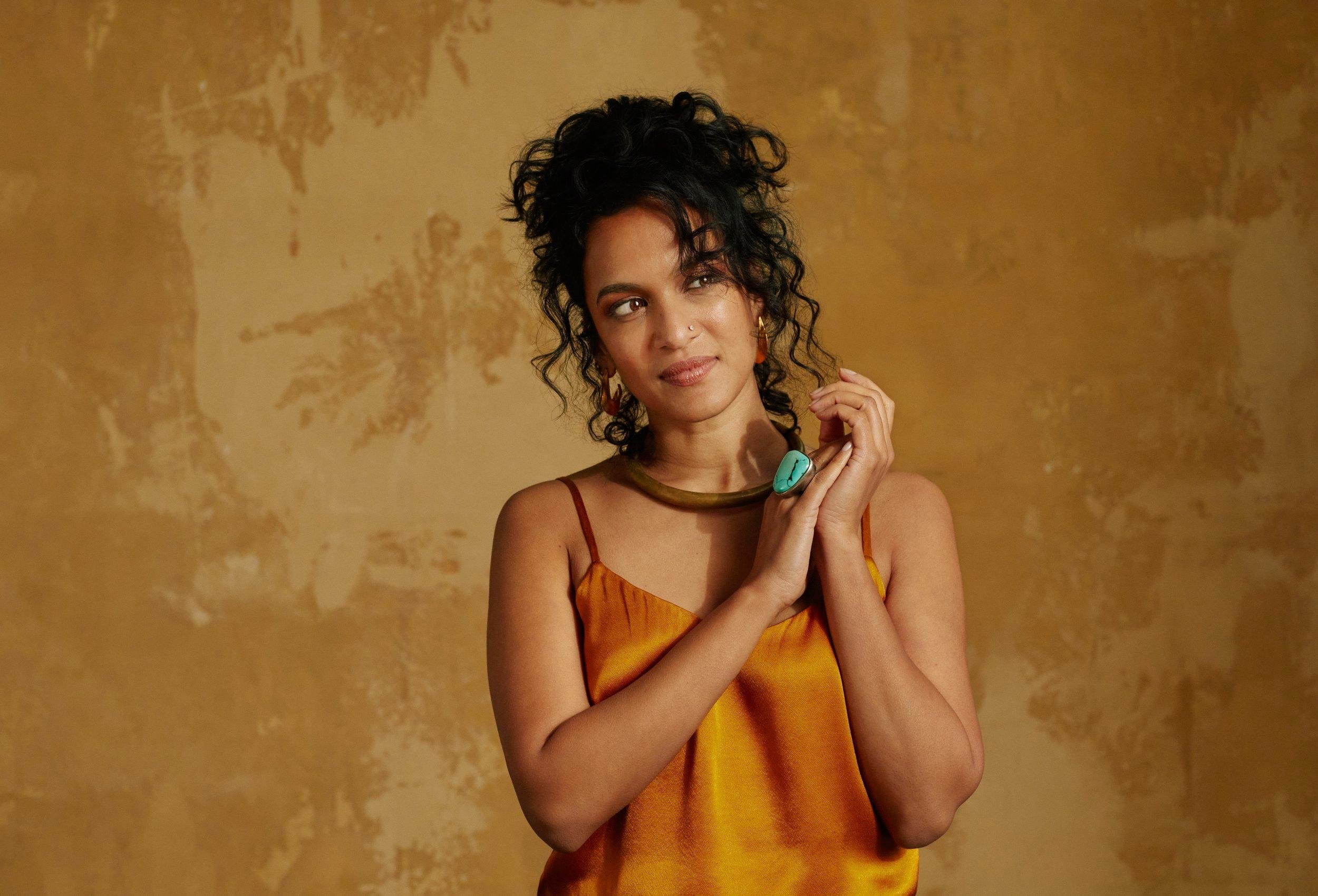 A sitarista Anoushka Shankar &eacute; uma das atra&ccedil;&otilde;es deste final de semana em Porto Alegre