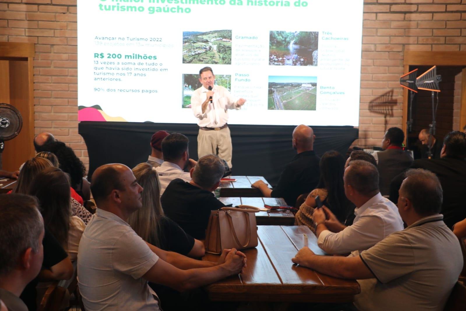 Secret&aacute;rio de Turismo do Rio Grande do Sul, Ronaldo Santini, apresentou o balan&ccedil;o da pasta para empreendedores e operadores do setor