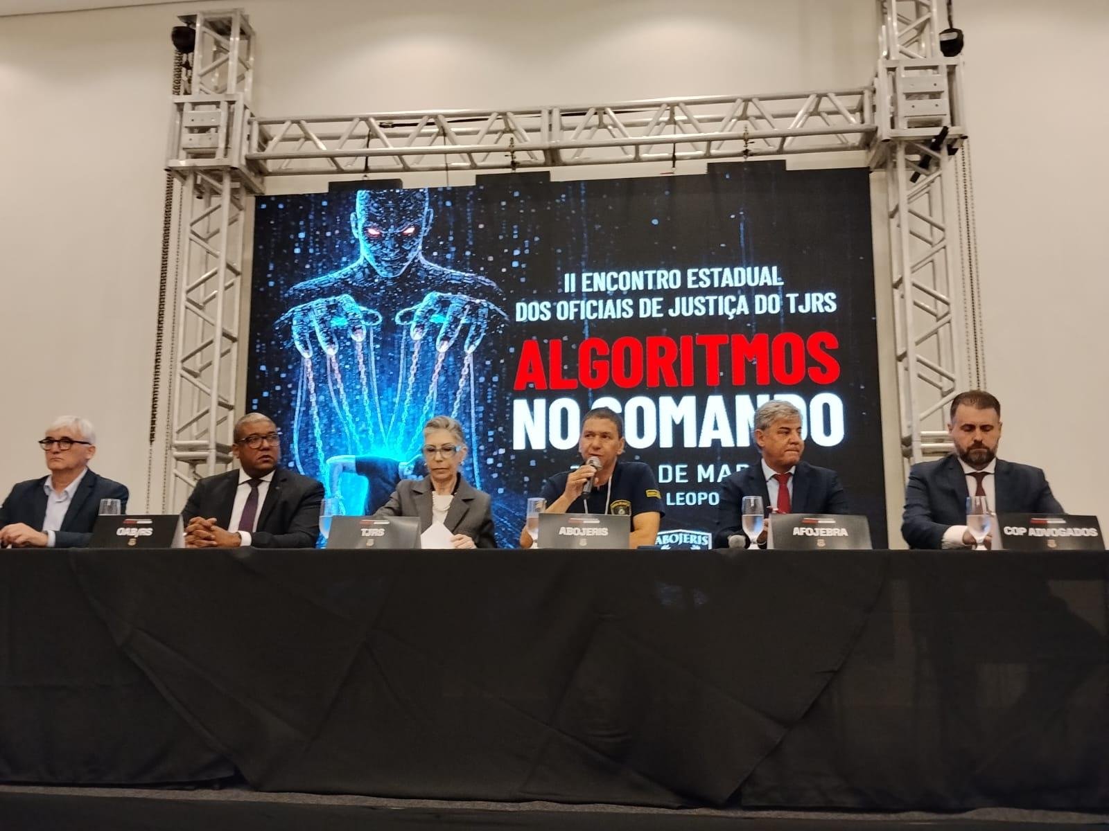 A programa&ccedil;&atilde;o inclui debates sobre precariza&ccedil;&atilde;o das rela&ccedil;&otilde;es de trabalho, conjuntura pol&iacute;tica e sa&uacute;de mental