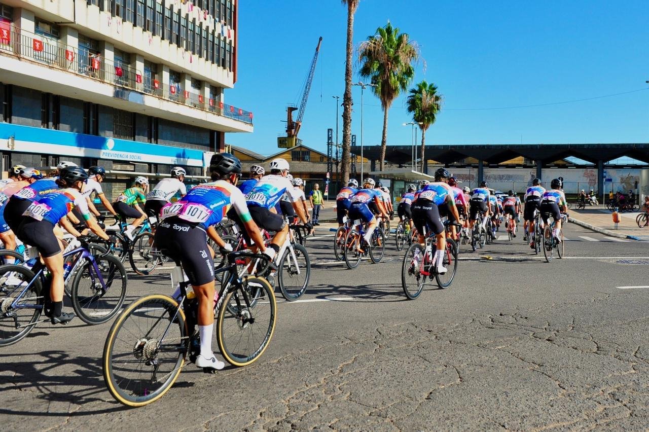 Ciclistas na 51&ordf; edi&ccedil;&atilde;o da Volta de Porto Alegre