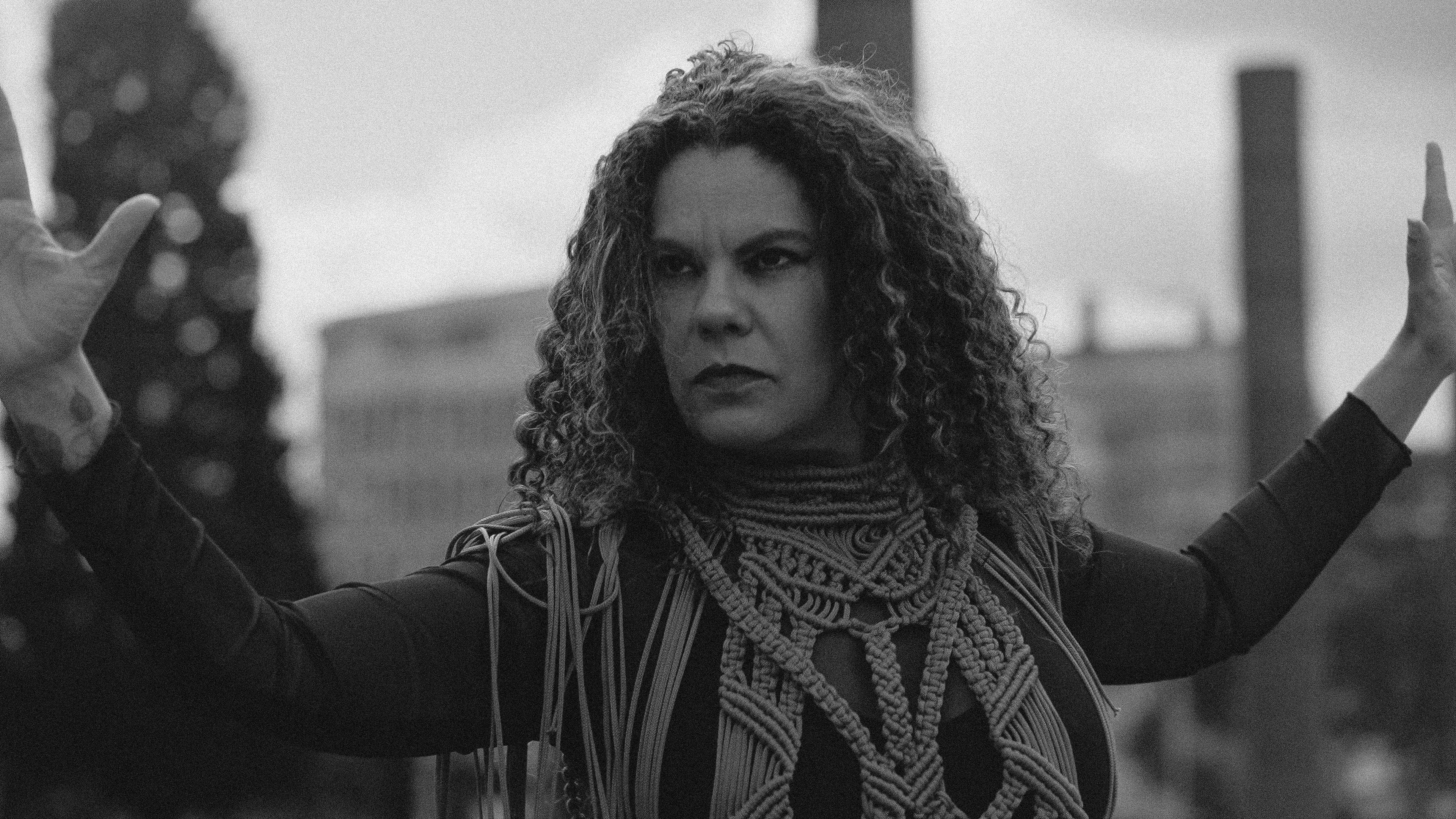 Ana Medeiros est&aacute; &agrave; frente do grupo que apresenta o espet&aacute;culo