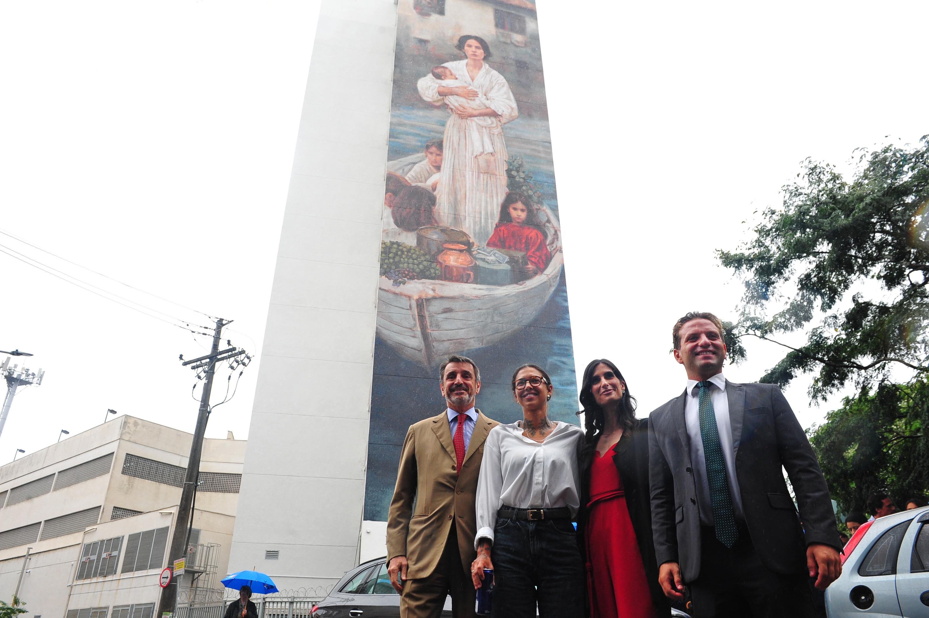 Consulado-Geral da It&aacute;lia no Rio Grande do Sul lan&ccedil;a mural em homenagem aos 150 anos da imigra&ccedil;&atilde;o italiana.